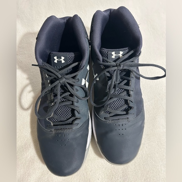Under Armour men’s size 11 gray high top shoes. - Picture 2 of 8